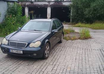 sprzedam Mercedesa c klasa c240 2,6