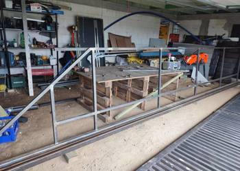 Rama bramy przesuwnej