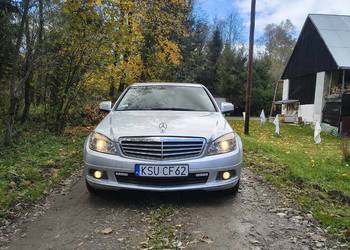 witam mam do sprzedania Mercedes Benz Klasa c 1,8 benzyna kompresor