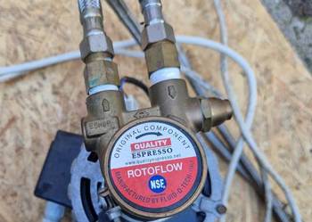 Pompa do wody pitnej wraz z glowica do filtra brita ekspres do kawy
