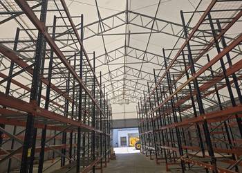 Regały magazynowe wysokiego składowania Mecalux 2400-3000kg | Faktura VAT
