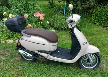 Skuter Zipp Retrosa II sprawny 50 ccm jak Vespa