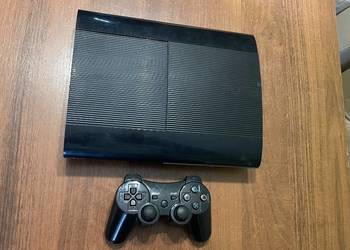 Konsola Ps3 Super Slim CECH-4004A HDD 1TB HEN + 2 PADY
