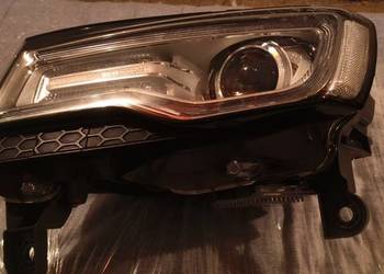JEEP GRAND CHEROKEE WK2 14- BI XENON nie skrętny komplet