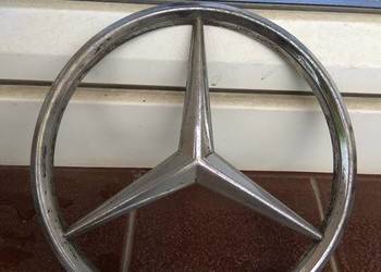 Znaczek Mercedes