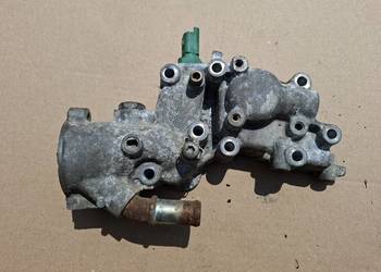 Obudowa termostatu Peugeot 206 207 Citroen C3 C2 1.1 1.4 8V KFU 1.6