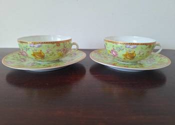 Elegancki komplet 2 filiżanek ze spodeczkami zielona porcelana w kwiaty