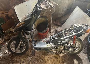 Sprzedam chińskiego skutera bez papierów poj 50cc 4t