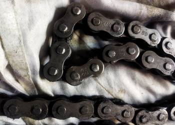 Keeway RKS 125 - łańcuch, recykling spalin