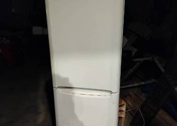 Lodówka indesit