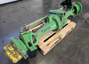 Przedni most John Deere 7800