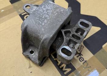 vw golf 4, prawa poduszka silnika