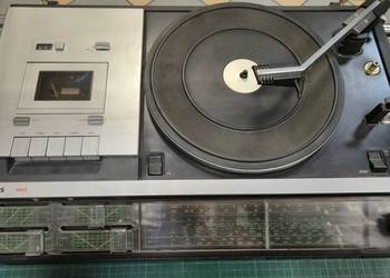 Radiomagnetofon z gramofonem Philips 953