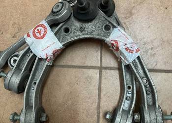 Wahacz  przód przedni górny VW Touareg 7L0407047A Wahacz  przód przedni górny VW Touareg 7L0407047A