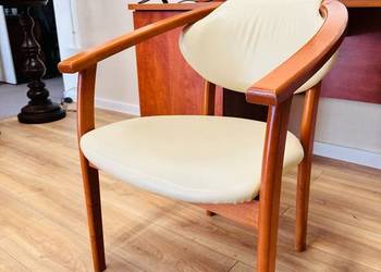 Fotel krzesło z podłokietnikami