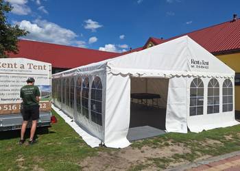 Namioty na urodziny w ogrodzie;