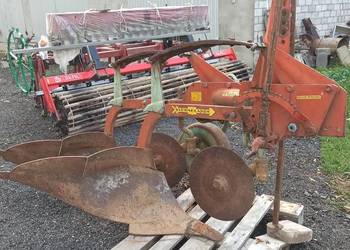 Pług 2 skiby KVERNELAND części resor koło