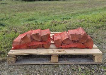 Drewno kominkowe bukowe suche w workach 12dm Drewno kominkowe bukowe suche w workach 12dm