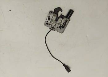 SKODA Enyaq 5LA iV85 Zamek maski 5LA823509D