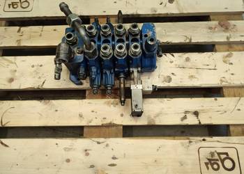 Rozdzielacz hydrauliczny New Holland LM 5090 (ASX01)