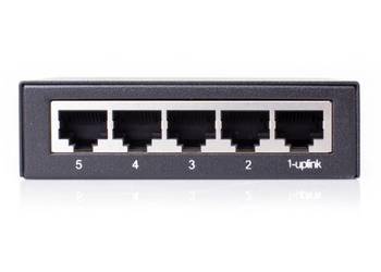 SWITCH GETFORT SG105 - 5x Gigabit Ethernet - Plug and Play
