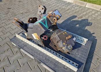 TUZ, przedni podnośnik, WOM Landini Rex 95 GT