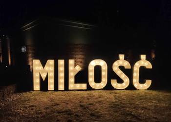 Wynajem napisu MIŁOŚĆ