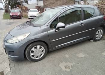 Peugeot  207  1,6 HDI  2009 rok