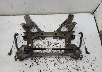 BMW G21 G20 Kombi 330e wózek belka trawers sanki kołyska przód 688313