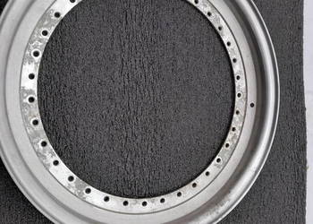 Oz Futura skręcany rant 17 cali