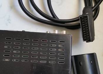 Tuner DVB-T tv WIWA HD90 memo z pilotem