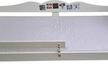 Łóżko dziecięce z barierką, materacem, IKEA Hensvik (Dla Dziecka)