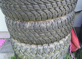 8 opon terenowych i 1 felga