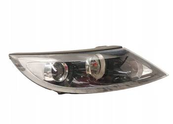 LAMPA PRZÓD  PRAWA EUROPA SOCZEWKA USZKODZONA  Kia Sportage III (2010-2015)