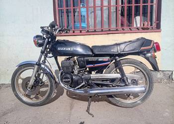 Suzuki gt 125 gold label