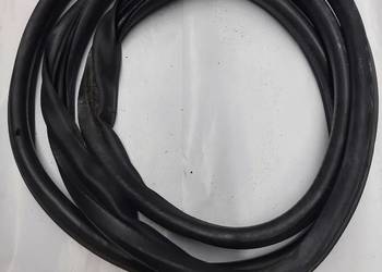 Fiat Albea Palio II uszczelka drzwi lewa tylna lewy tył