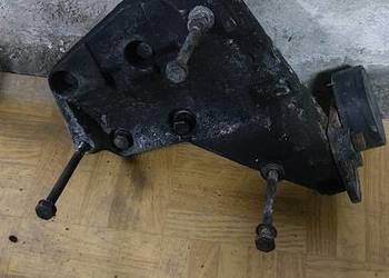 Łapa mocowanie kompresora klimatyzacji bmw e39 m51 2.5 tds OE 2246146