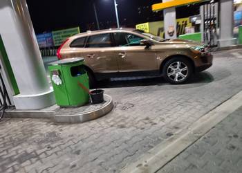 Volvo xc60 D4 xenon  - rdesign pakiet  ! - Bezwypadkowy !  Idealny