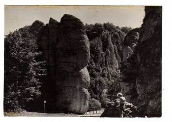 OJCÓW OJCOWSKI PARK NARODOWY BRAMA KRAKOWSKA CZARNO BIAŁA OJCÓW OJCOWSKI PARK NARODOWY BRAMA KRAKOWSKA CZARNO BIAŁA