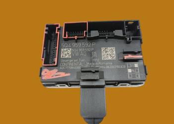 MODUŁ DRZWI PRAWY PRZÓD 5Q4959592P Skoda Karoq I (2017-)