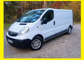 Opel Vivaro 2,0 CDTI 115KM Long Klima Elektryka Kamera Hak Zarejestrowany