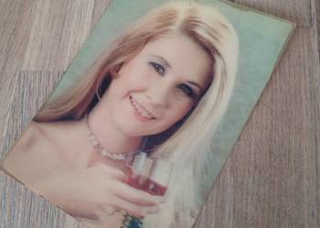 Stara pocztówka 3D Trójwymiarowa z PRL-u Mrugająca Dziewczyna Vintage