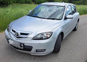 Sprzedam Ładną Mazde 3  1.6 benzyna 2008r