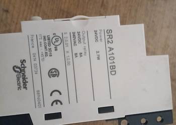 Przekaźnik programowalny PLC Schneider Zelio Logic SR2A101BD 24VDC