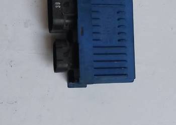 Przekaźnik świec żarowych 55557760 Opel corsa 1.3 cdti