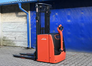 Paleciak elektryczny Linde L14 1400kg Triplex 430cm 2018rok FHP 320