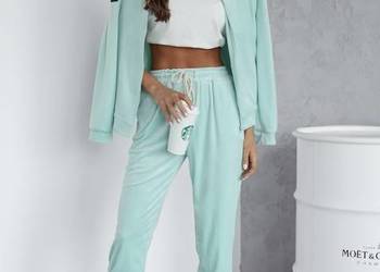 Welurowy damski dres w kolorze miętowym L/XL