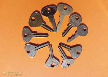 Stary zestaw kluczyki auto Sunbeam Hillman Humber kluczyk Mix PRL