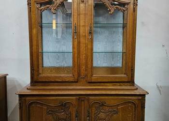 Francuska witryna Ludwikowska serwantka