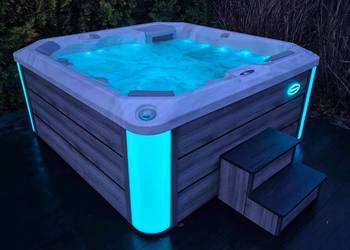 Wanna z hydromasażem TEBAS LuxSpa KAMSIA 6osobowa jacuzzi ogrodowe